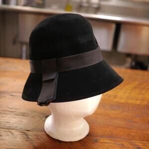Lord & Taylor | Accessories | Nwt Mohair Blend Winter Hat  display picture 2